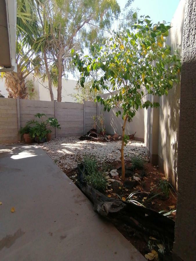 Gemutlich Guesthouse Upington Ngoại thất bức ảnh